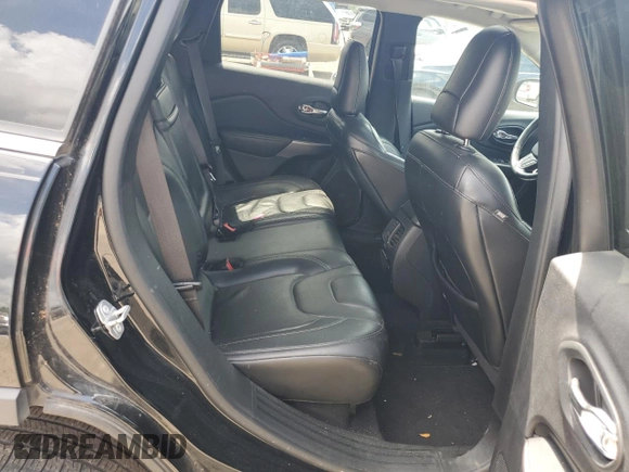 2019 Jeep Cherokee Limited with VIN 1C4PJLDX8KD313071, listed as a Copart auction lot 57780165 with 106,344 mi miles and Clean title. Bid and sale history available at DreamBid. Image 10.