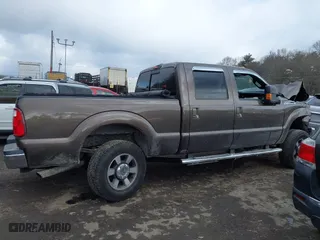2016 Ford Super Duty F-250 SRW Lariat with VIN 1FT7W2B67GEA79674, listed as a IAAI auction lot 41420351 with 136,409 mi miles. Bid and sale history available at carsss.com. Image 13.