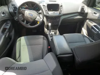 2017 Ford Escape SE z VIN 1FMCU0GD5HUA47616, wystawiony jako Copart lot #57180915 z przebiegiem 193 358 mil mil oraz Czysty tytuł • Clean title. Historia ofert i sprzedaży dostępna na DreamBid. Obrazek 8.