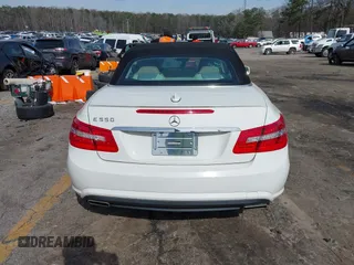 2011 Mercedes-Benz E-Class E 550 with VIN WDDKK7CF4BF093607, listed as a IAAI auction lot 41596557 with 128,548 mi miles. Bid and sale history available at carsss.com. Image 16.