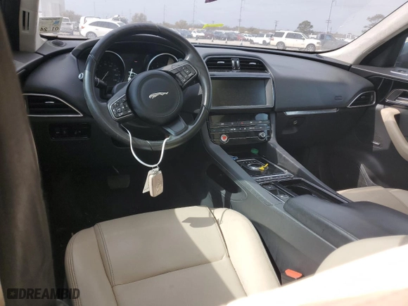 2020 Jaguar F-PACE 25t Premium with VIN SADCJ2FX2LA631362, listed as a Copart auction lot 46806925 with 115,697 mi miles and Salvage Title. Bid and sale history available at carsss.com. Image 8.