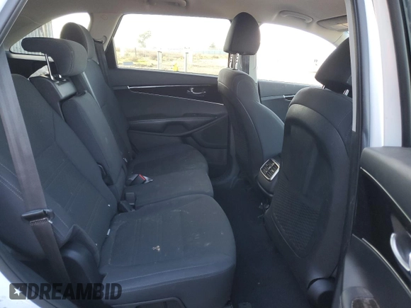 2019 Kia Sorento LX with VIN 5XYPG4A33KG553572, listed as a Copart auction lot 45207085 with 51,857 mi miles and Salvage Title. Bid and sale history available at carsss.com. Image 11.