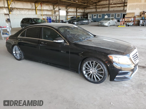 2015 Mercedes-Benz S 550 with VIN WDDUG8CB7FA068491, listed as a Copart auction lot 61051245 with 152,844 mi miles and Clean title. Bid and sale history available at DreamBid. Image 4.