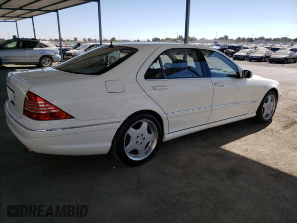 2002 Mercedes-Benz S-Class 6.0L with VIN WDBNG78J32A262968, listed as a Copart auction lot 76331274 with 113,480 mi miles and Clean Title. Bid and sale history available at carsss.com. Image 3.
