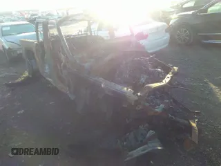 2020 Jeep Gladiator Sport S z VIN 1C6HJTAG4LL118852, wystawiony jako IAAI lot #31823056 z przebiegiem Nie podano mil oraz . Historia ofert i sprzedaży dostępna na DreamBid. Obrazek 1.