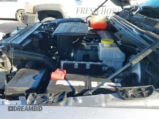 2019 Ram 1500 Big Horn z VIN 1C6RRFFG3KN704081, wystawiony jako IAAI lot #43415036 z przebiegiem 112 103 mil mil oraz . Historia ofert i sprzedaży dostępna na DreamBid. Obrazek 20.