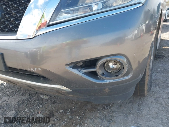 2015 Nissan Pathfinder S with VIN 5N1AR2MN7FC633528, listed as a IAAI auction lot 41905726 with 159,525 mi miles and . Bid and sale history available at DreamBid. Image 17.