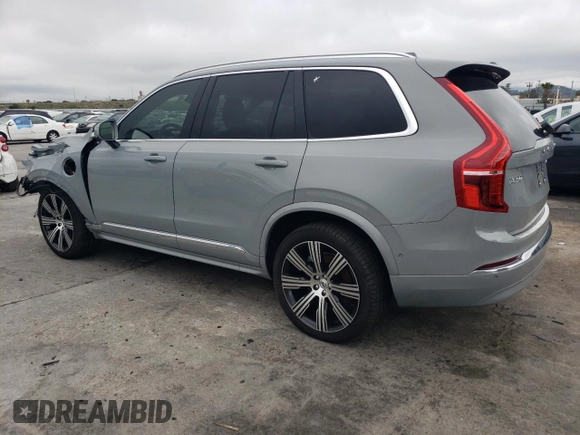 2025 Volvo XC90 with VIN YV4H60PE2S1314925, listed as a Copart auction lot 51448875 with 2,537 mi miles and Salvage Title. Bid and sale history available at DreamBid. Image 2.