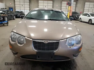 2002 Chrysler 300M M z VIN 2C3HE66G92H238752, wystawiony jako Copart lot #84894784 z przebiegiem 181 165 mil mil oraz Czysty tytuł • Clean title. Historia ofert i sprzedaży dostępna na DreamBid. Obrazek 5.