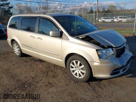 2015 Chrysler Town & Country Touring with VIN 2C4RC1BG8FR537647, listed as a IAAI auction lot 41888638 with 146,866 mi miles. Bid and sale history available at carsss.com. Image 1.