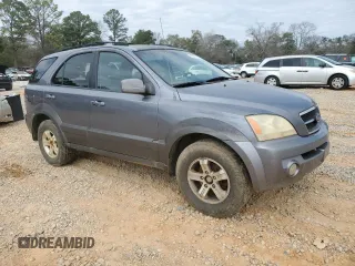 2005 Kia Sorento LX with VIN KNDJD733055403932, listed as a Copart auction lot 47476185 with 212,573 mi miles and Salvage Title. Bid and sale history available at carsss.com. Image 4.