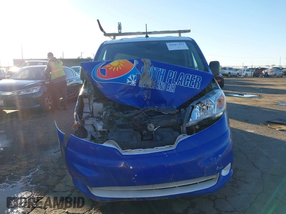 2020 Nissan NV200 S with VIN 3N6CM0KN4LK696673, listed as a IAAI auction lot 41047423 with 120,237 mi miles and . Bid and sale history available at DreamBid. Image 13.