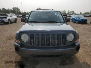 2008 Jeep Patriot Sport with VIN 1J8FT28W18D520047, listed as a Copart auction lot 59384295 with 176,770 mi miles and Salvage title. Bid and sale history available at DreamBid. Image 5.