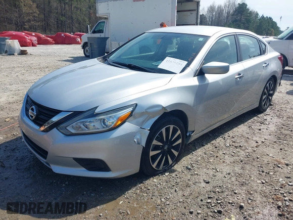 2018 Nissan Altima SR with VIN 1N4AL3AP6JC271207, listed as a IAAI auction lot 41839284 with 111,144 mi miles and . Bid and sale history available at carsss.com. Image 17.