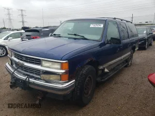 1999 Chevrolet Suburban with VIN 1GNFK16R0XJ508397, listed as a Copart auction lot 71629294 with 192,289 mi miles and Salvage Title. Bid and sale history available at carsss.com. Image 1.