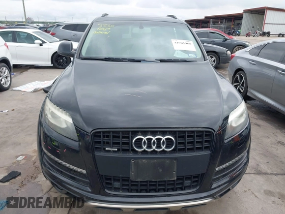 2015 Audi Q7 3.0T Premium Plus with VIN WA1LGAFE8FD003175, listed as a IAAI auction lot 41905968 with 112,275 mi miles. Bid and sale history available at carsss.com. Image 13.