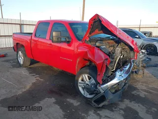 2007 Chevrolet Silverado 1500 1LT with VIN 3GCEC13J57G535161, listed as a IAAI auction lot 41282921 with Not Provided miles and . Bid and sale history available at DreamBid. Image 1.