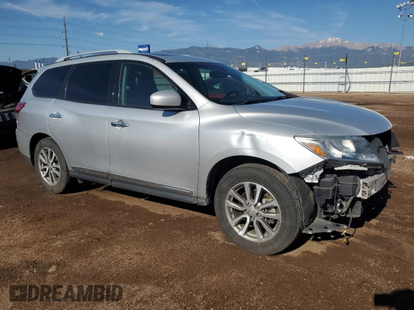 2013 Nissan Pathfinder SV with VIN 5N1AR2MM3DC641758, listed as a Copart auction lot 59859445 with 84,677 mi miles and Salvage title. Bid and sale history available at DreamBid. Image 4.