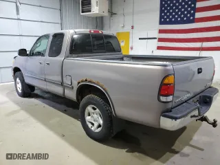 2002 Toyota Tundra SR5 with VIN 5TBBT441X2S275068, listed as a Copart auction lot 50909855 with 105,781 mi miles and Clean Title. Bid and sale history available at carsss.com. Image 2.