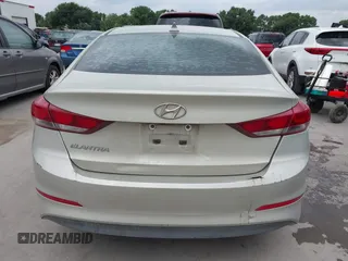 2018 Hyundai Elantra SEL z VIN 5NPD84LF4JH358837, wystawiony jako IAAI lot #42158320 z przebiegiem 111 682 mil mil oraz . Historia ofert i sprzedaży dostępna na DreamBid. Obrazek 16.