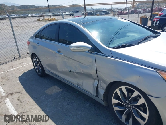 2012 Hyundai Sonata Limited with VIN 5NPEC4AC9CH473352, listed as a IAAI auction lot 42164597 with 146,201 mi miles and . Bid and sale history available at DreamBid. Image 6.