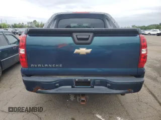 2007 Chevrolet Avalanche 1LT z VIN 3GNEK12387G103158, wystawiony jako Copart lot #60331315 z przebiegiem 153 894 mil mil oraz Czysty tytuł • Clean title. Historia ofert i sprzedaży dostępna na DreamBid. Obrazek 6.