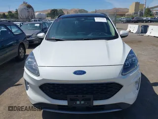 2020 Ford Escape Titanium с VIN 1FMCU9J99LUC55290, выставлен на аукционе IAAI как лот 42283436 с пробегом 162 628 миль миль и . История ставок и продаж доступна на DreamBid. Изображение 12.