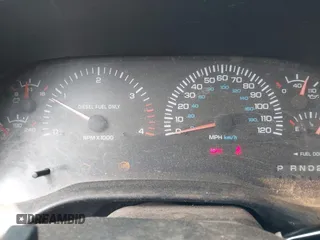 2001 Dodge 2500 z VIN 1B7KF23661J611536, wystawiony jako IAAI lot #42511635 z przebiegiem 304 447 mil mil oraz . Historia ofert i sprzedaży dostępna na DreamBid. Obrazek 7.