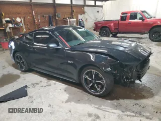 2019 Ford Mustang GT z VIN 1FA6P8CF5K5204048, wystawiony jako Copart lot #73311984 z przebiegiem 45 736 mil mil oraz Szkody całkowita. Historia ofert i sprzedaży dostępna na DreamBid. Obrazek 4.