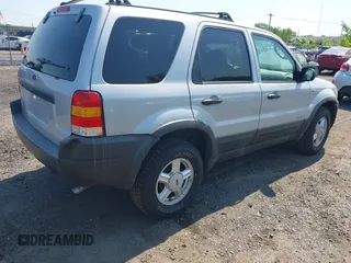 2002 Ford Escape XLT Choice с VIN 1FMYU03122KA31443, выставлен на аукционе IAAI как лот 42410331 с пробегом 187 901 миль миль и . История ставок и продаж доступна на DreamBid. Изображение 4.