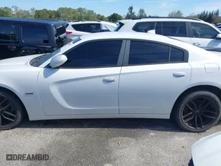 2016 Dodge Charger Road/Track with VIN 2C3CDXCT5GH241563, listed as a IAAI auction lot 41315509 with 83,030 mi miles. Bid and sale history available at carsss.com. Image 14.