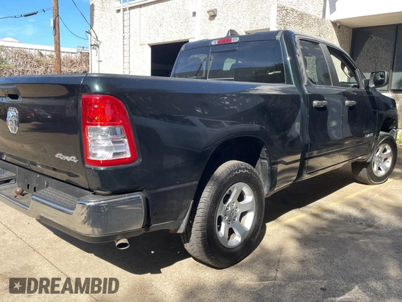 2019 Ram 1500 Tradesman z VIN 1C6SRFCT8KN585978, wystawiony jako Copart lot #78004934 z przebiegiem 102 838 mil mil oraz Czysty tytuł • Clean title. Historia ofert i sprzedaży dostępna na DreamBid. Obrazek 4.