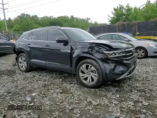 2021 Volkswagen Atlas SEL with VIN 1V2BE2CA7MC213069, listed as a Copart auction lot 55888815 with 45,712 mi miles and Salvage title. Bid and sale history available at DreamBid. Image 14.