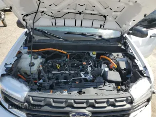 2022 Ford Maverick XL z VIN 3FTTW8E33NRA29643, wystawiony jako Copart lot #57827155 z przebiegiem 46 602 mil mil oraz Tytuł czysty. Historia ofert i sprzedaży dostępna na DreamBid. Obrazek 11.