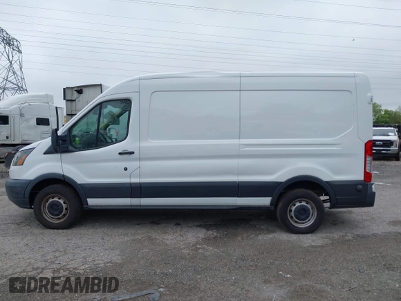 2018 Ford Transit with VIN 1FTBW2CM6JKA88298, listed as a IAAI auction lot 42112029 with 119,425 mi miles and . Bid and sale history available at DreamBid. Image 15.