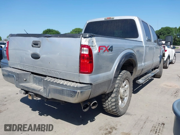 2012 Ford F-250 XL z VIN 1FT7W2BT7CEB38710, wystawiony jako IAAI lot #42003398 z przebiegiem 315 906 mil mil oraz . Historia ofert i sprzedaży dostępna na DreamBid. Obrazek 4.