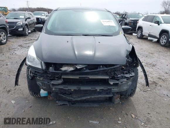 2013 Ford Escape SE with VIN 1FMCU9G99DUA42087, listed as a IAAI auction lot 41930813 with 161,366 mi miles. Bid and sale history available at carsss.com. Image 6.