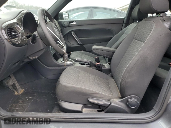 2014 Volkswagen Beetle Entry с VIN 3VWF17ATXEM640078, выставлен на аукционе Copart как лот 47581155 с пробегом 137 606 миль миль и Чистый • Clean title. История ставок и продаж доступна на DreamBid. Изображение 7.
