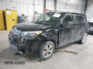 2014 Kia Soul with VIN KNDJN2A21E7032469, listed as a IAAI auction lot 41595983 with 87,651 mi miles. Bid and sale history available at carsss.com. Image 17.