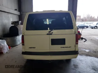 2004 Chevrolet Astro with VIN 1GNDM19X44B127282, listed as a Copart auction lot 83985534 with Not Provided miles and Non Repairable. Bid and sale history available at carsss.com. Image 6.