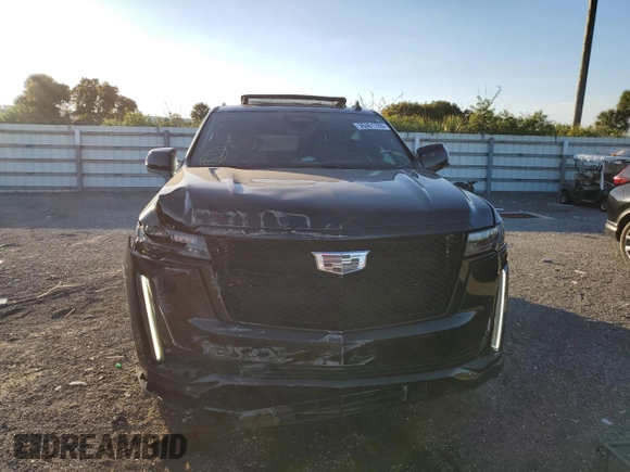 2021 Cadillac Escalade Sport z VIN 1GYS3FKL4MR482588, wystawiony jako Copart lot #36361723 z przebiegiem 18 131 mil mil oraz Szkoda całkowita • Salvage title. Historia ofert i sprzedaży dostępna na DreamBid. Obrazek 5.