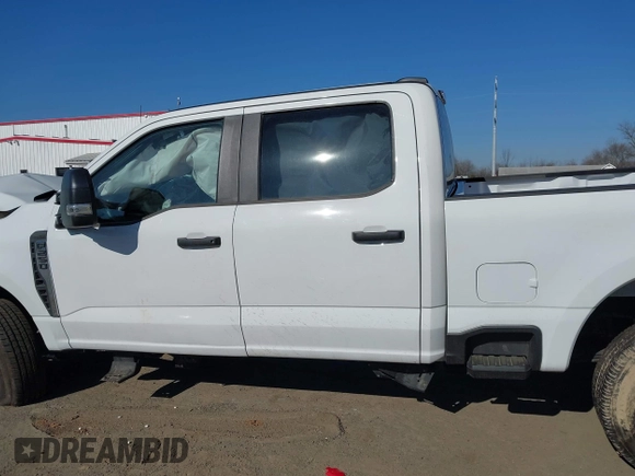 2023 Ford F-250 XL with VIN 1FT7W2BA9PEC16943, listed as a IAAI auction lot 41688677 with 7,668 mi miles and . Bid and sale history available at DreamBid. Image 14.