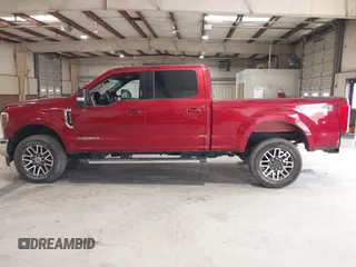 2019 Ford F-250 XL z VIN 1FT7W2BT4KEE02027, wystawiony jako IAAI lot #42189635 z przebiegiem 26 276 mil mil oraz . Historia ofert i sprzedaży dostępna na DreamBid. Obrazek 14.