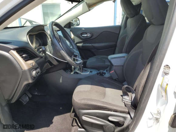 2017 Jeep Cherokee Latitude with VIN 1C4PJLCB4HW535741, listed as a Copart auction lot 66332684 with 118,692 mi miles and Salvage Title. Bid and sale history available at carsss.com. Image 7.