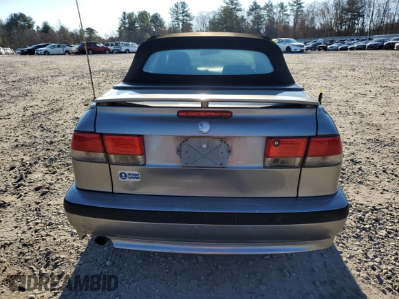 2002 Saab 9-3 SE z VIN YS3DF78K727010154, wystawiony jako Copart lot #79427623 z przebiegiem 168 090 mil mil oraz Czysty tytuł • Clean title. Historia ofert i sprzedaży dostępna na DreamBid. Obrazek 6.