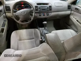 2004 Toyota Camry LE with VIN 4T1BE32K64U812388, listed as a Copart auction lot 82777563 with 209,219 mi miles and Clean Title. Bid and sale history available at carsss.com. Image 8.