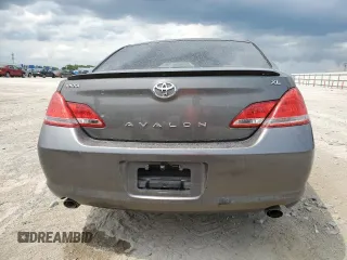 2007 Toyota Avalon XL z VIN 4T1BK36B67U191919, wystawiony jako Copart lot #56274055 z przebiegiem 188 679 mil mil oraz Szkoda całkowita • Salvage title. Historia ofert i sprzedaży dostępna na DreamBid. Obrazek 6.