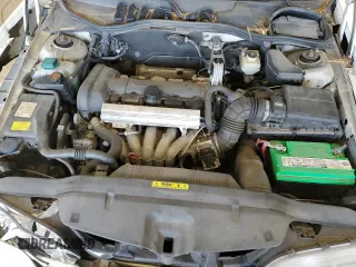 2000 Volvo S70 z VIN YV1LS61J8Y2632529, wystawiony jako Copart lot #88943915 z przebiegiem 210 495 mil mil oraz Szkody całkowita. Historia ofert i sprzedaży dostępna na DreamBid. Obrazek 11.