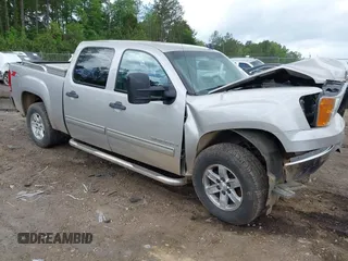 2008 GMC Sierra 1500 SLE1 z VIN 3GTEK13J78G219443, wystawiony jako IAAI lot #41946403 z przebiegiem 152 041 mil mil oraz . Historia ofert i sprzedaży dostępna na DreamBid. Obrazek 1.