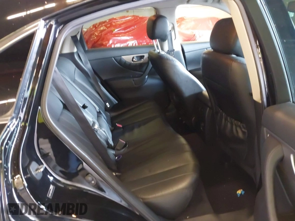2016 Infiniti QX70 z VIN JN8CS1MW7GM400558, wystawiony jako IAAI lot #40917829 z przebiegiem 149 885 mil mil oraz . Historia ofert i sprzedaży dostępna na DreamBid. Obrazek 8.